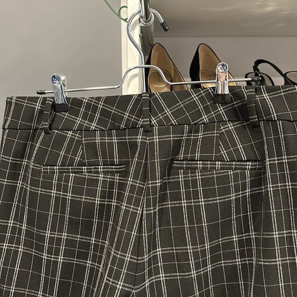 Ann Taylor Factory Black & White Plaid Ankle Pants - Picture 2 of 5